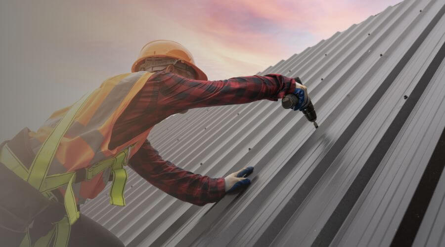 Professional residential roofers in Williamsburg, OH